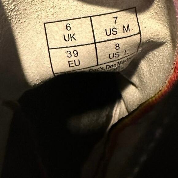 Dr. Martens Rainbow Pride 8-eye combat boots, women’s size 8 US / 6 UK / 39 EU - Picture 9 of 9